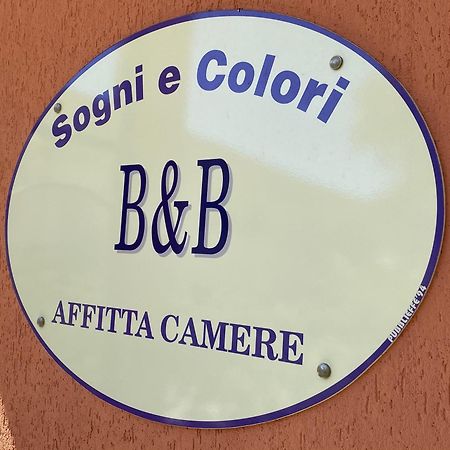 ヴィッラノーヴァ・ダルベンガ Sogni E Colori Bed & Breakfast エクステリア 写真