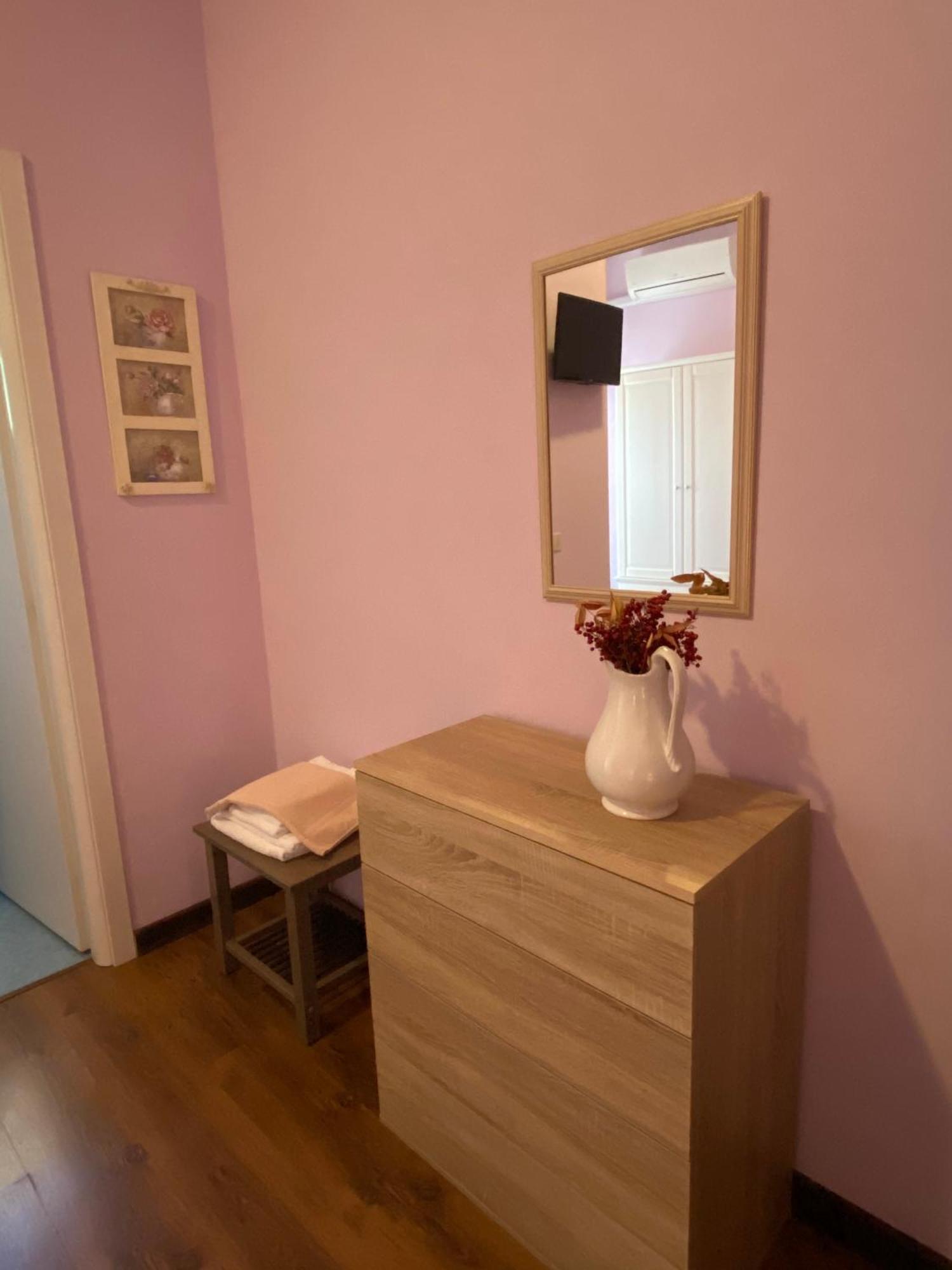 ヴィッラノーヴァ・ダルベンガ Sogni E Colori Bed & Breakfast エクステリア 写真